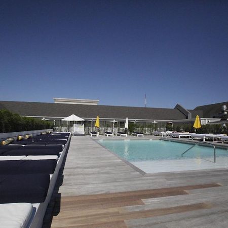 Capri Southampton Hotel Exterior photo
